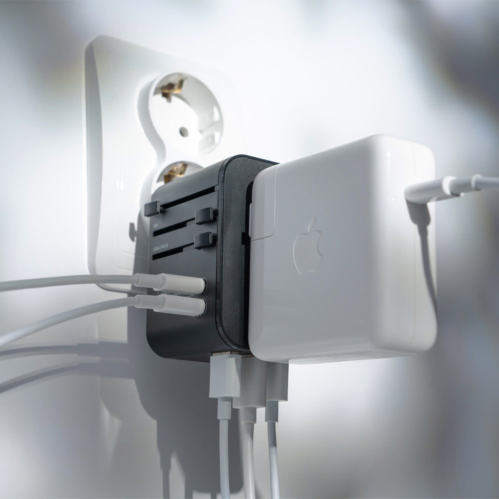 GLOBAL TRAVEL ADAPTER