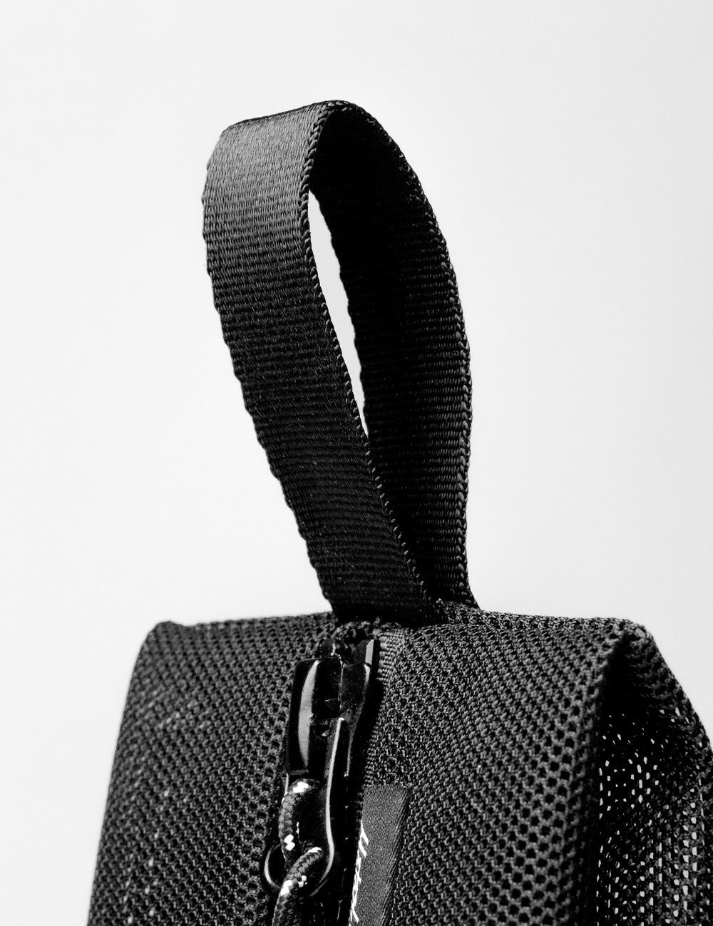 close up view of mesh bag hang loop